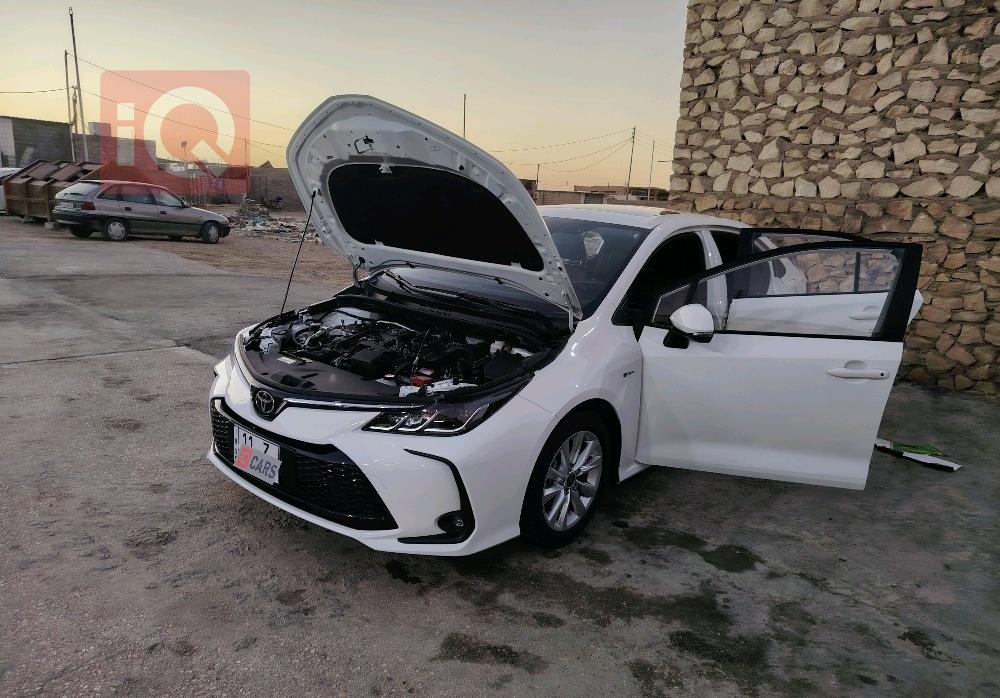 تۆیۆتا کۆرۆلا